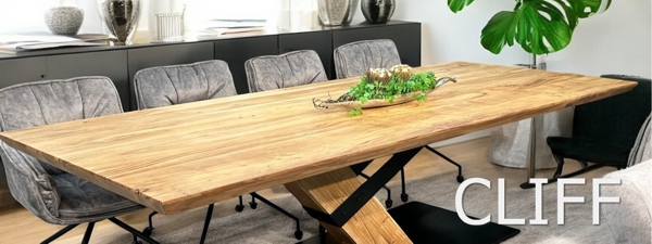 Esszimmertisch mit Schweizer Kante Esszimmertisch mit Schweizer Kante